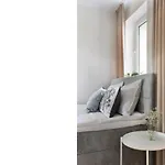 Elite Podwale Przedmiejskie Old Town Apartament *