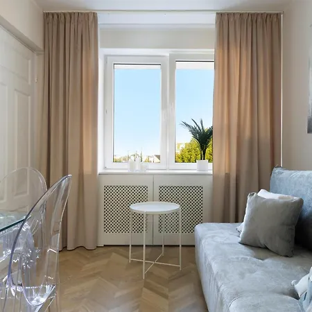 Elite Podwale Przedmiejskie Old Town