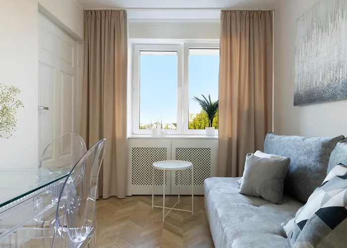 Elite Podwale Przedmiejskie Old Town